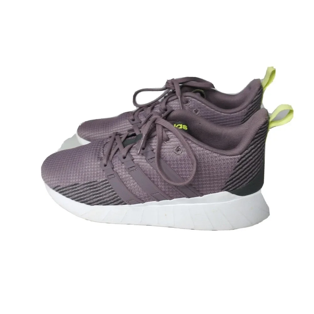 Adidas Questar Flow  Running Shoes Womens Size 8  Purple